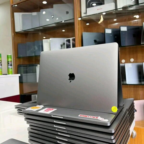 MacBook Pro élégant et performant