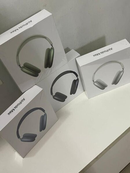 AirPods Max