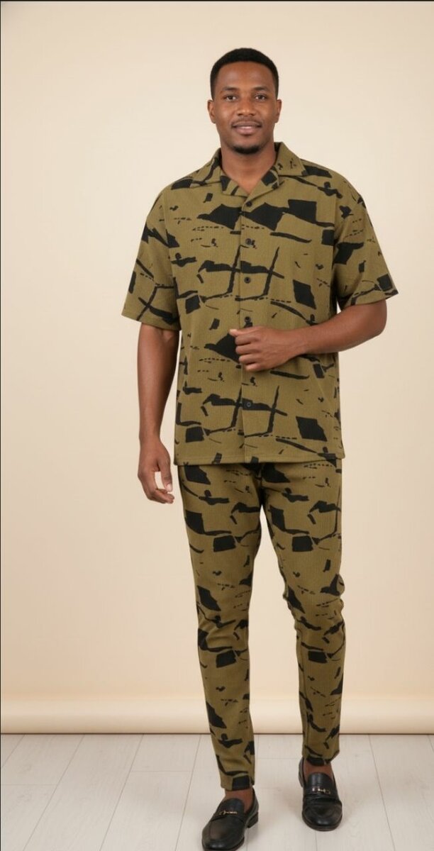 Costume homme motif géométrique