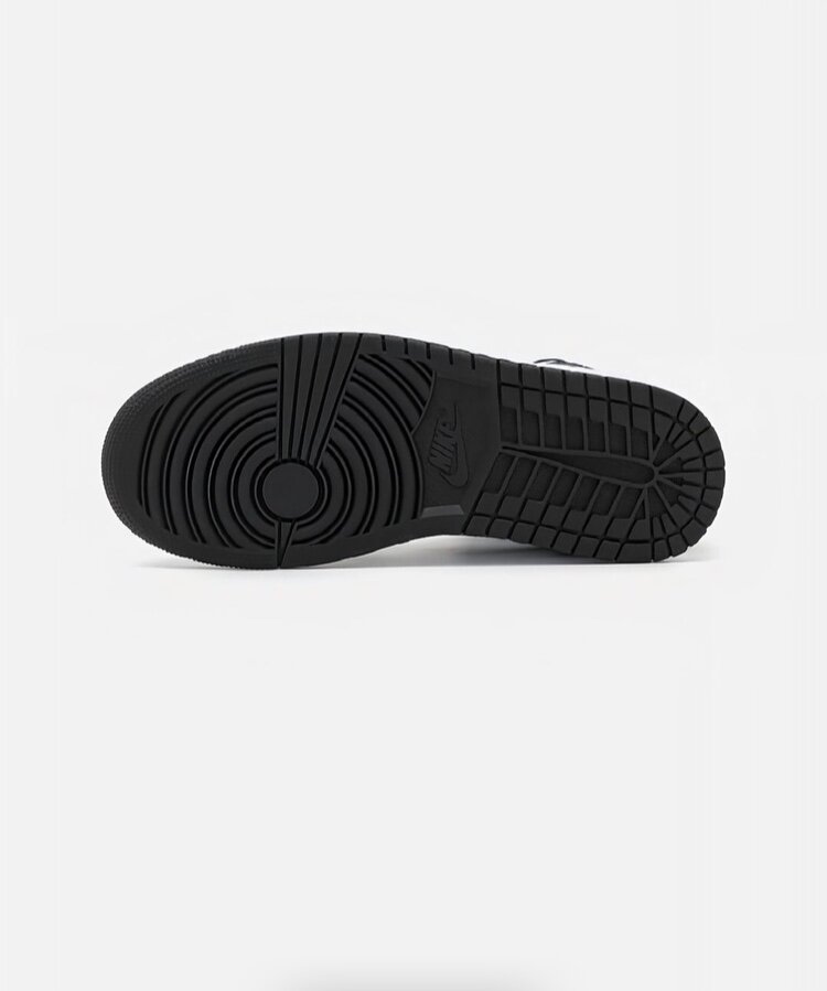 Baskets Hautes Noires et Blanches