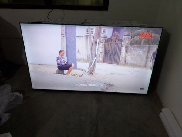 Mooved 55" smart android TV 4k