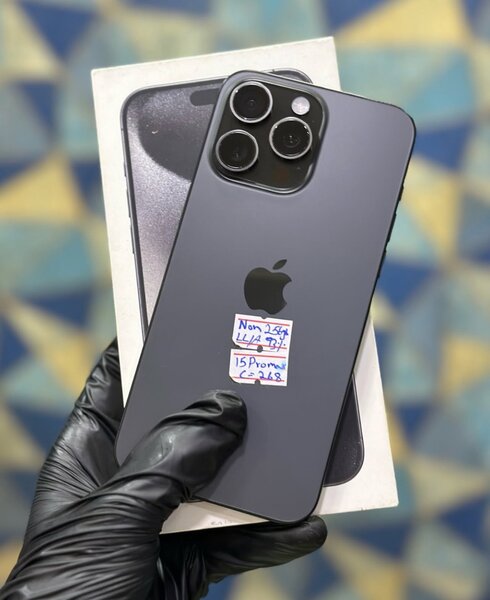 15 pro max 256gig
