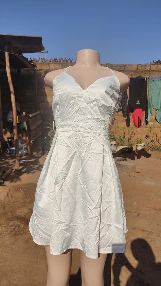 beaux vêtements pour femmes