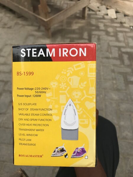 Royal master steam iron