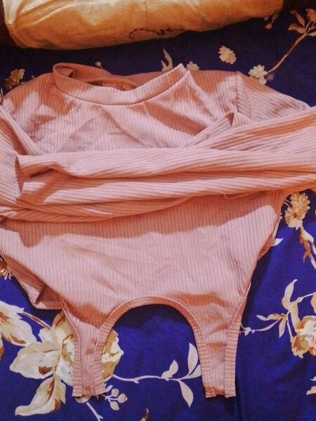 Body manches longues côtelé rose