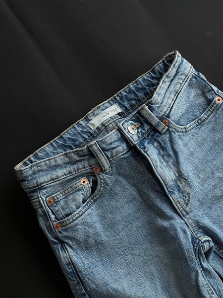 Синие джинсы