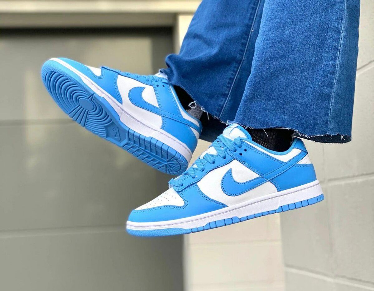 Baskets tendance bleues