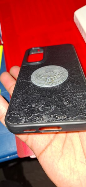 Чехол для телефона Samsung SM A556E. Абсолютно новый с логот