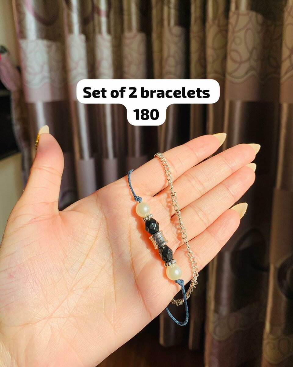 Set of 2 bracelets