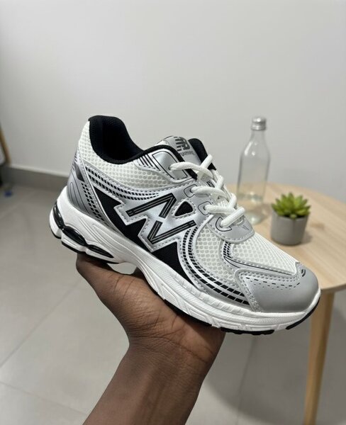 Baskets running colorées