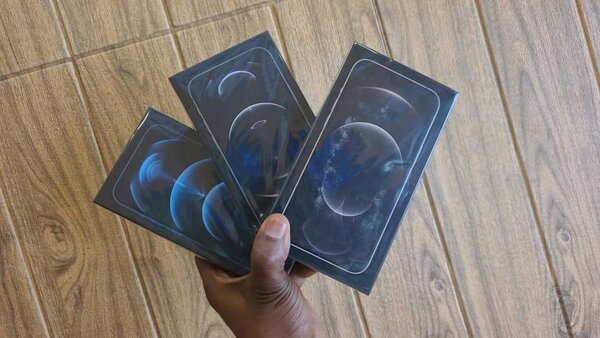 iPhone 12pro max 128gb