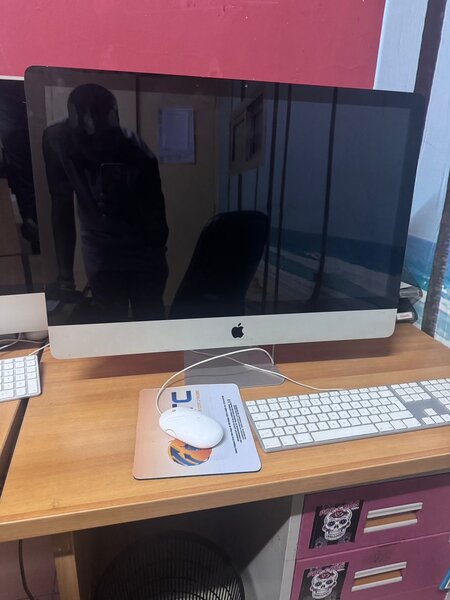iMac (27-inch, Mid 2011) 1T/8