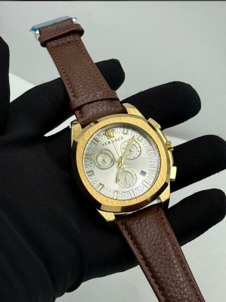 Montre élégante Versace homme