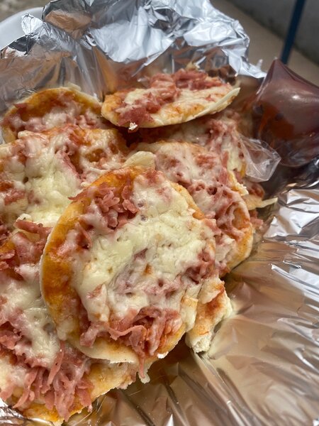 Mini pizzas au jambon fromage