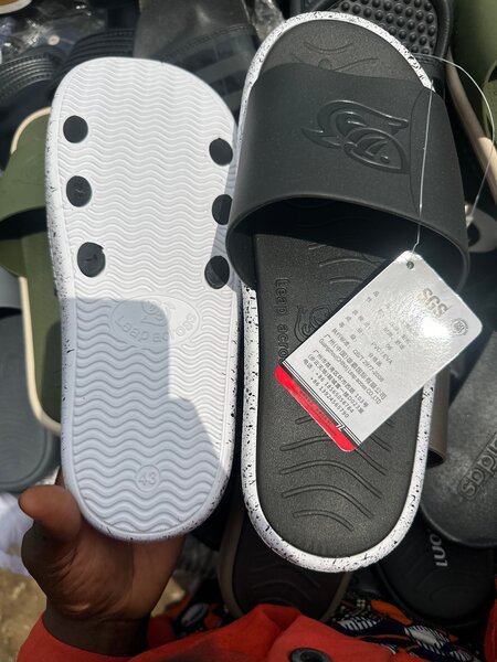 Sandales Leap across