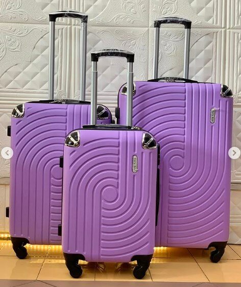 Set of 3 suitcases lilac