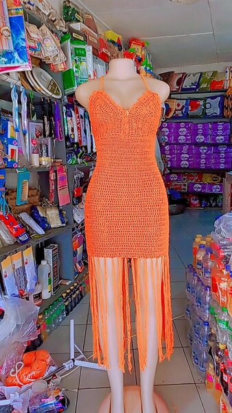 Robe Crochet Orange Dos Nu