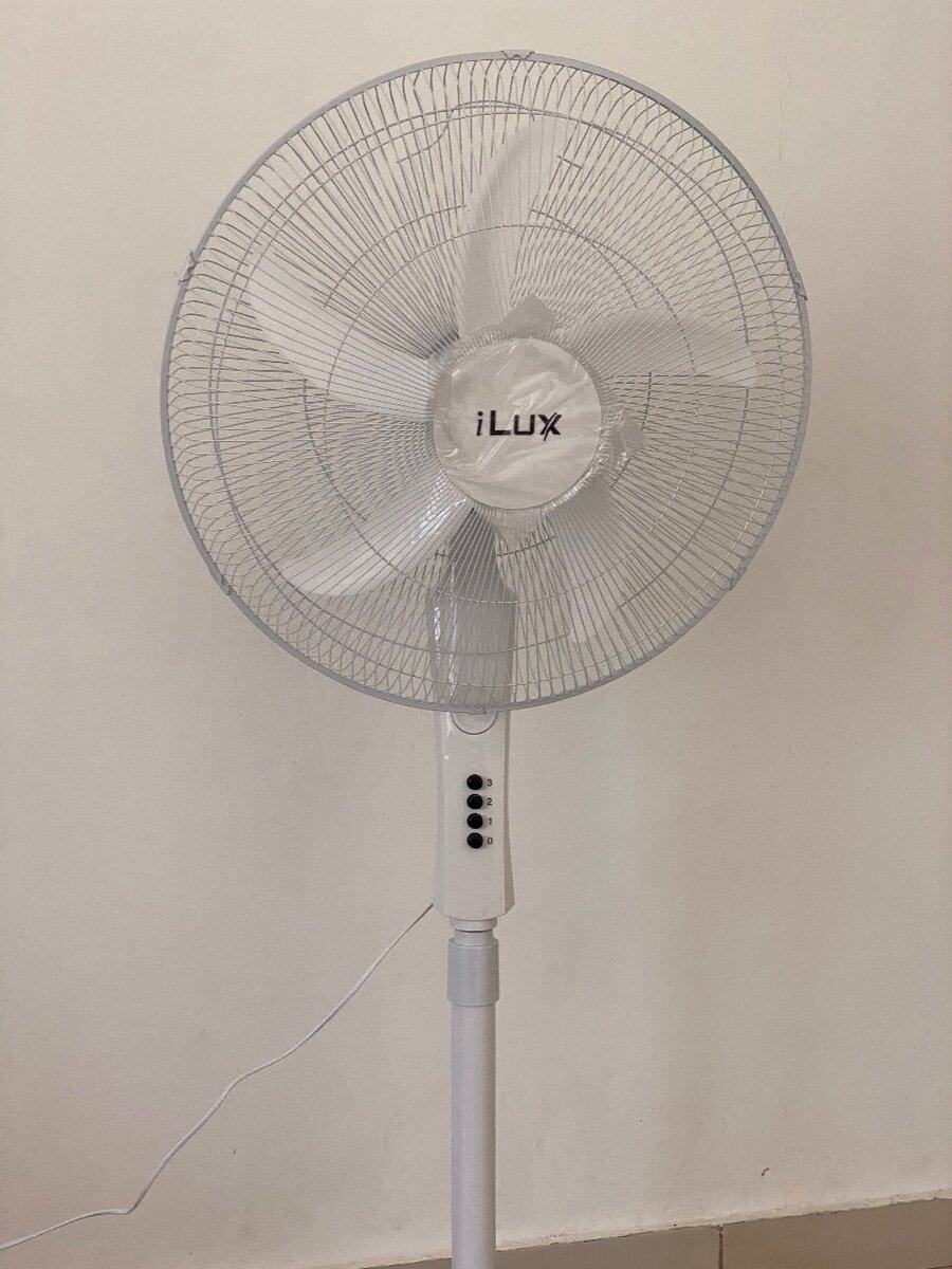 Ventilateur sur pied iLux 20P