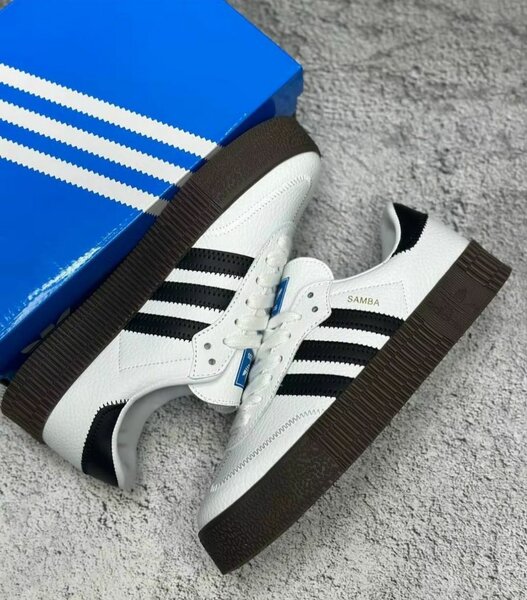 Adidas samba