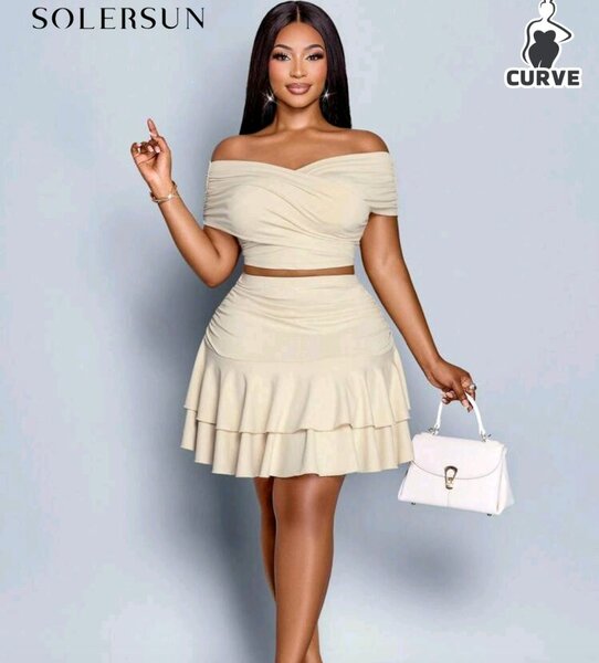 Robe Évasée Épaules Dénudées