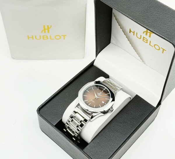 Montre élégante Hublot Homme