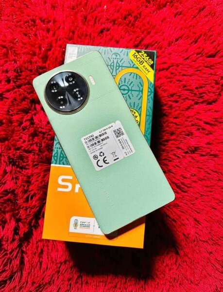 Smartphone Tecno Spark 20 Pro