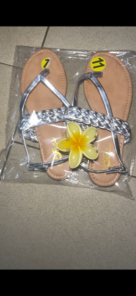 Sandales d'été à la mode