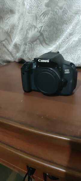 Canon 650D