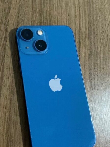 iPhone 13 bleu, 128 Go