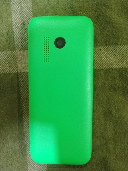 Nokia 215