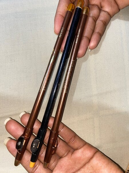 Crayons à Sourcils
