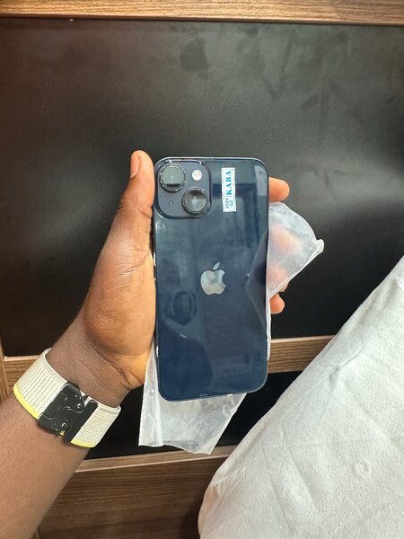 iphone 14 simple bleu nuit 128giga CE