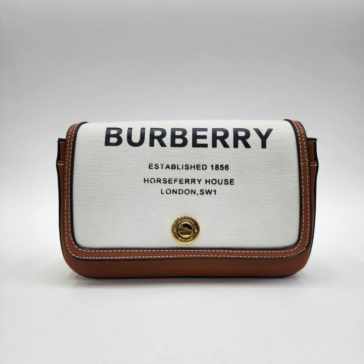 Бренд: BURBERRY