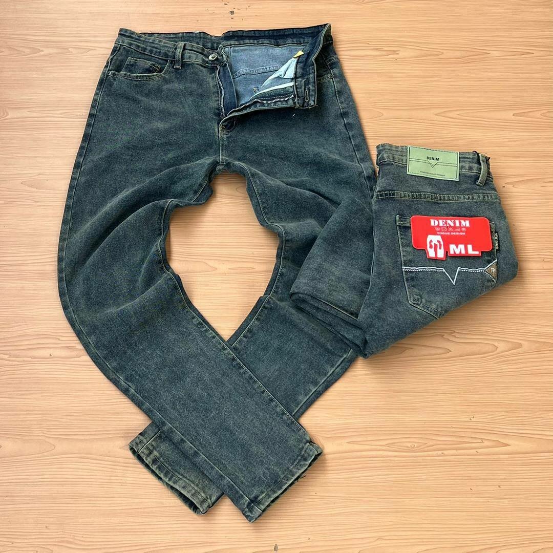 Stock jeans