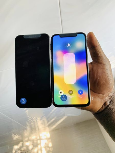 iPhone XR 64GB