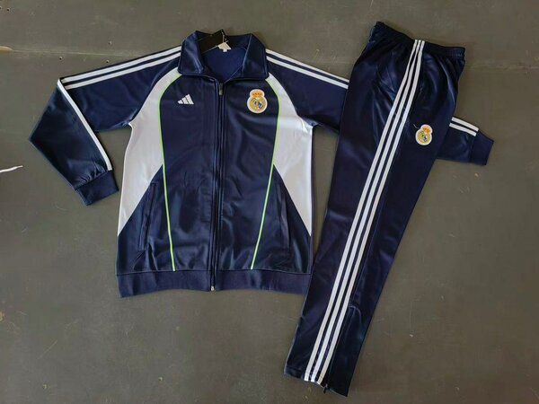 Survêtement sport Real Madrid
