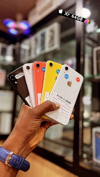 IPHONE XR QUASI NEUF IMPORTÉ DE LA FRANCE