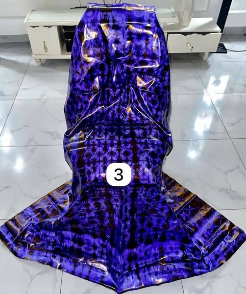 Tissu en soie brillant 3m