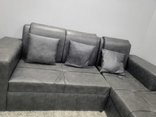 7 seater sofa for sell