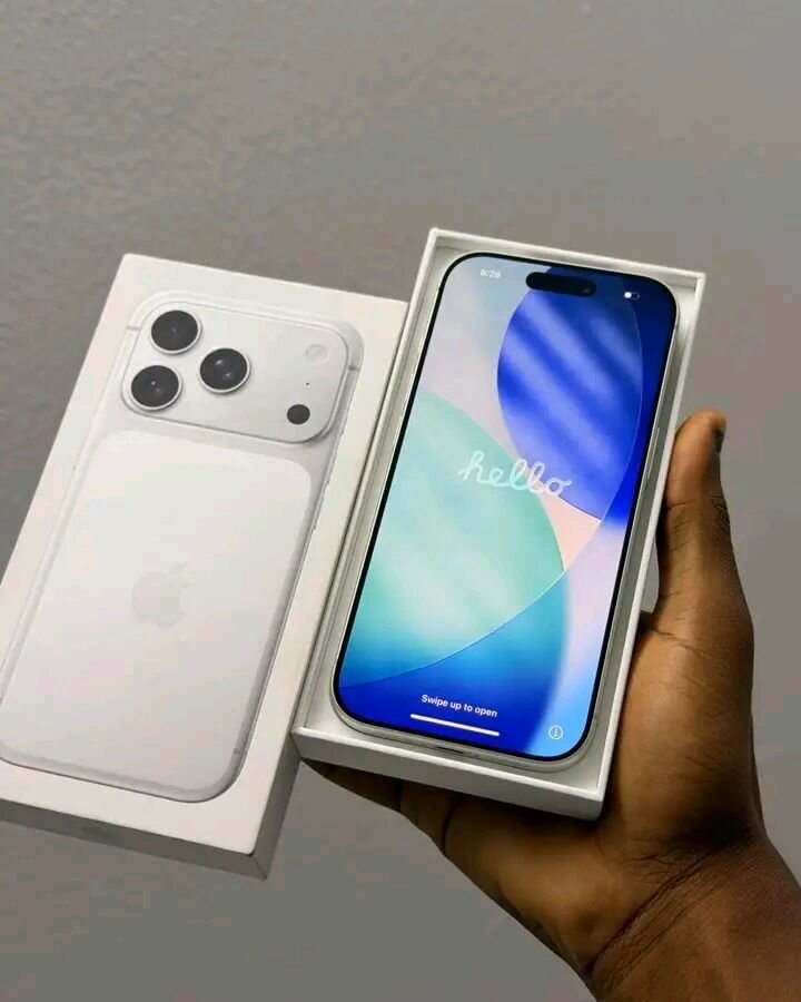 iPhone 17 Blanc Neuf