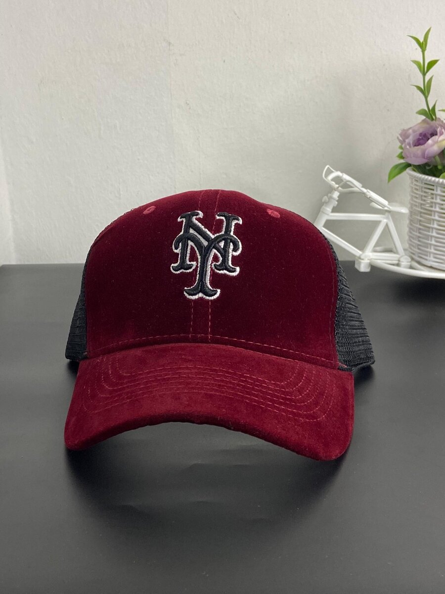 Suede Maroon and Black New York Met Headwear