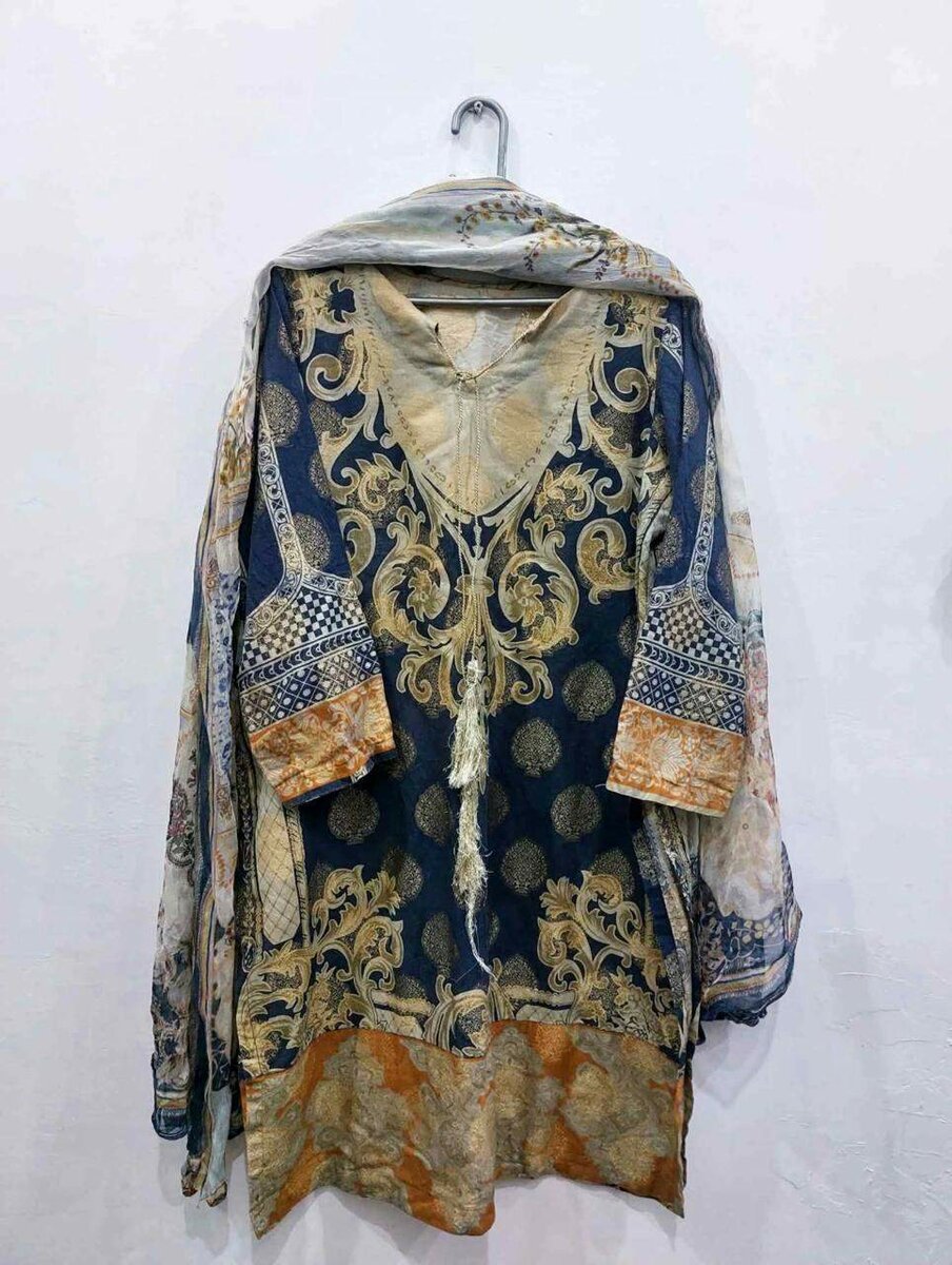 Beautiful stitched 2pc dress