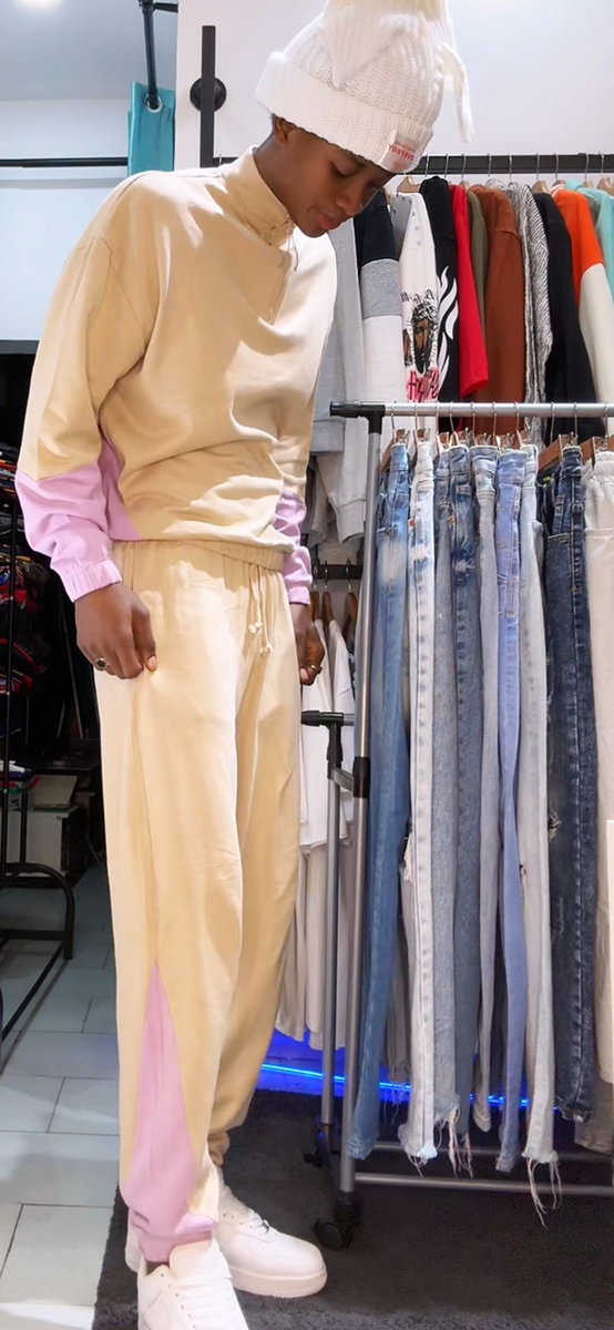 Survêtement Beige bord violet