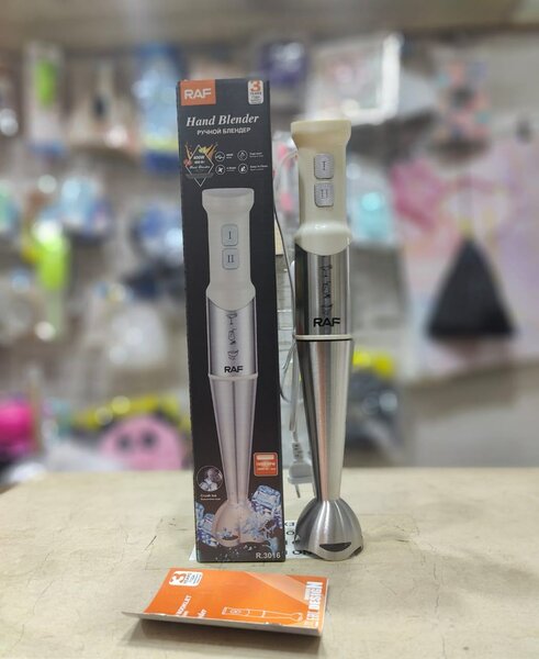 Hand blender