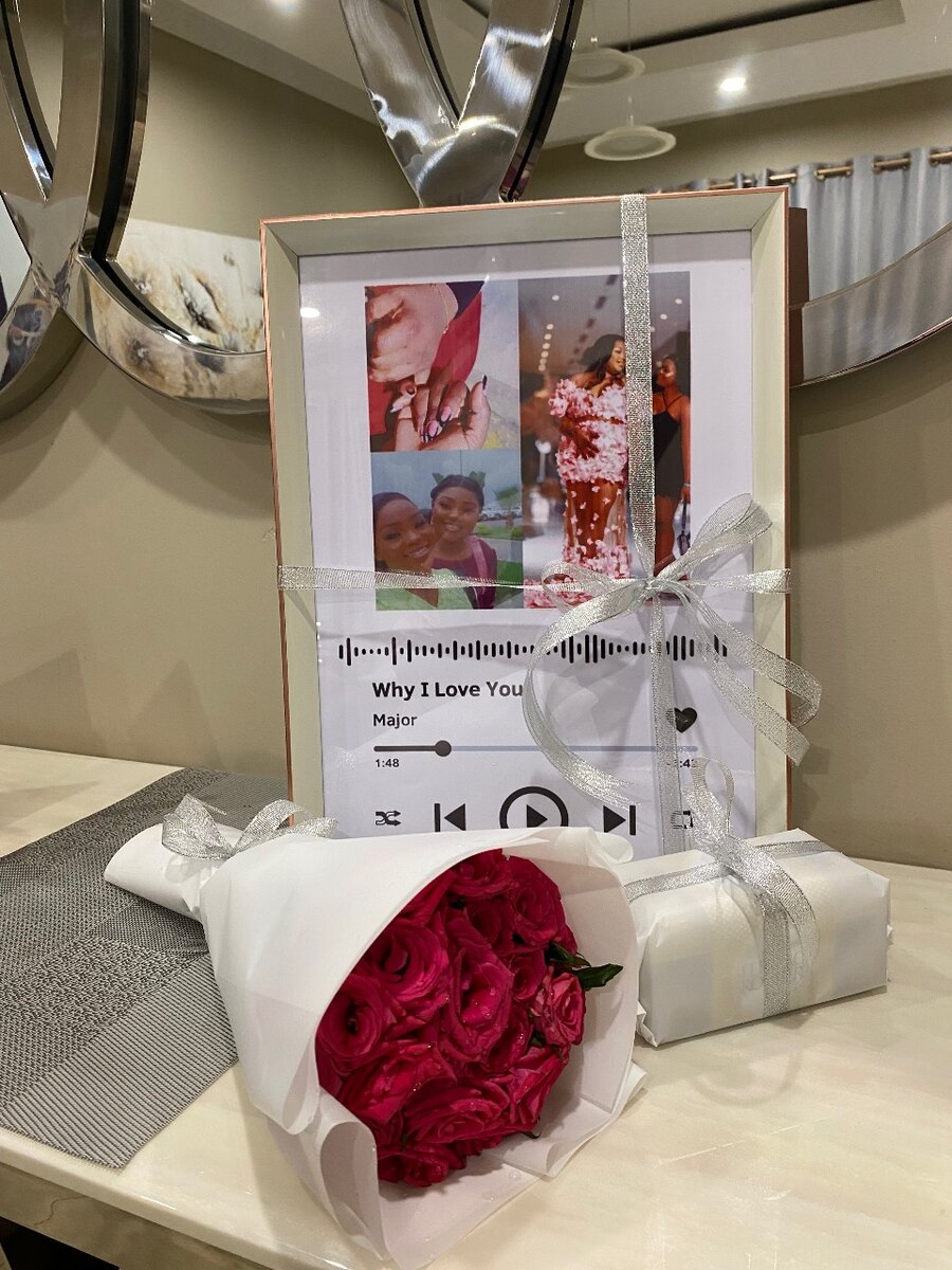 GIFTS AND FLOWER ARRANGEMENTS