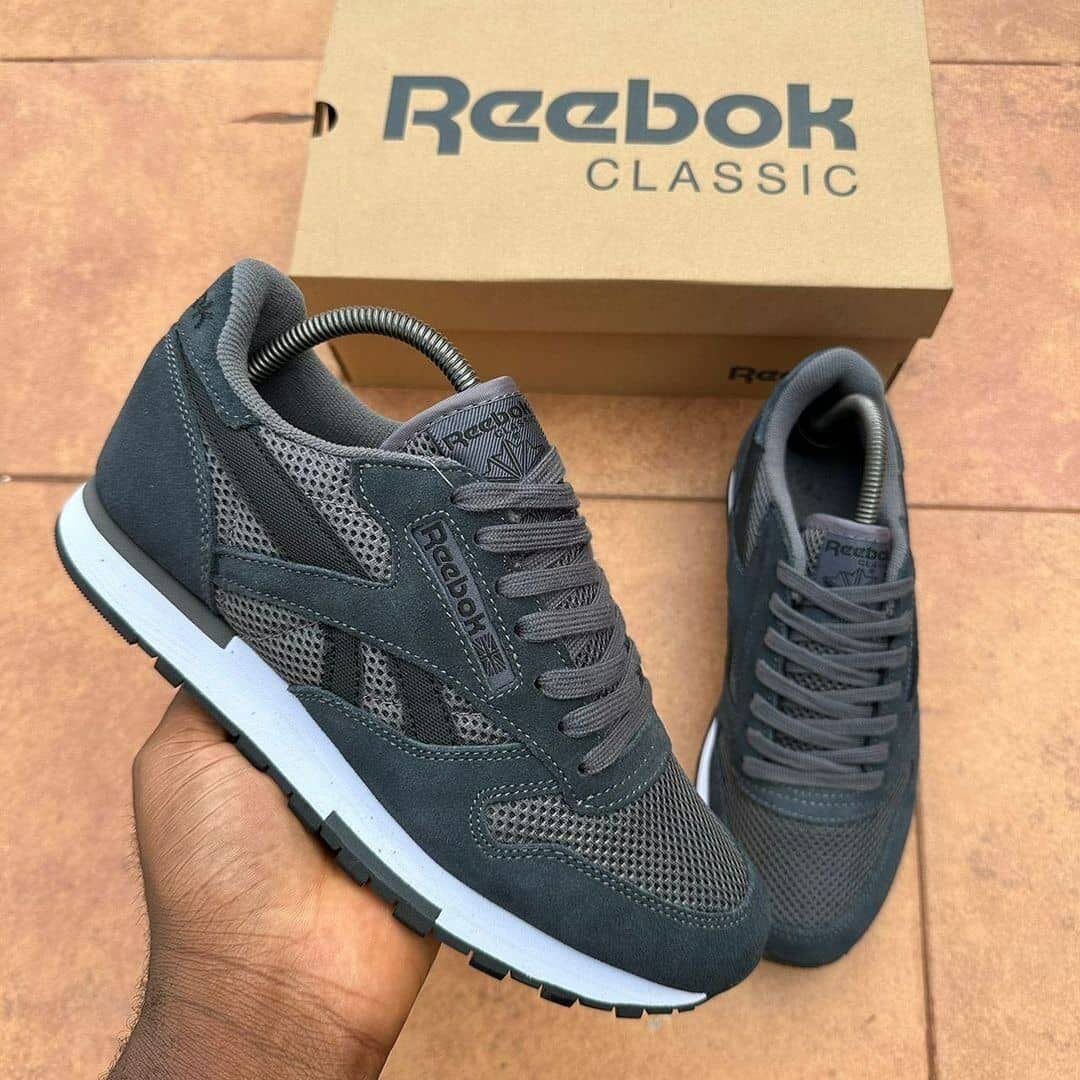 Reebok Classic - Ash & White