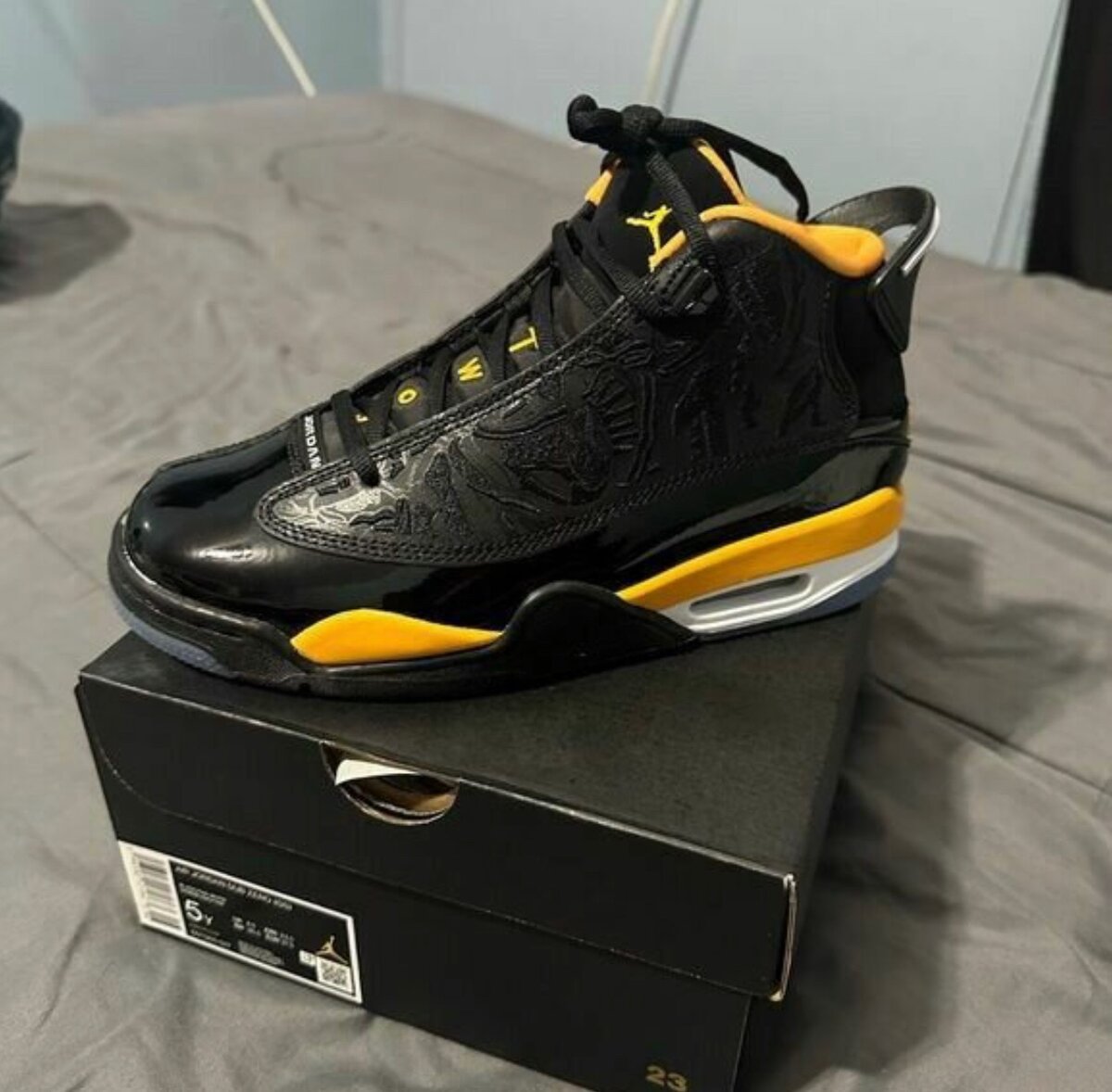 AIR JORDAN DUB ZERO