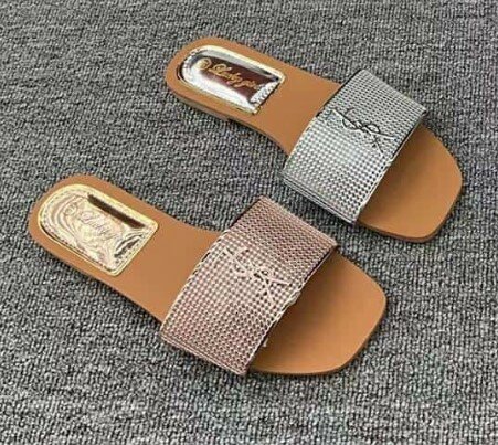 Women's beautiful flip flops