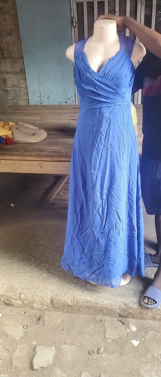 Ladies dinner dresses