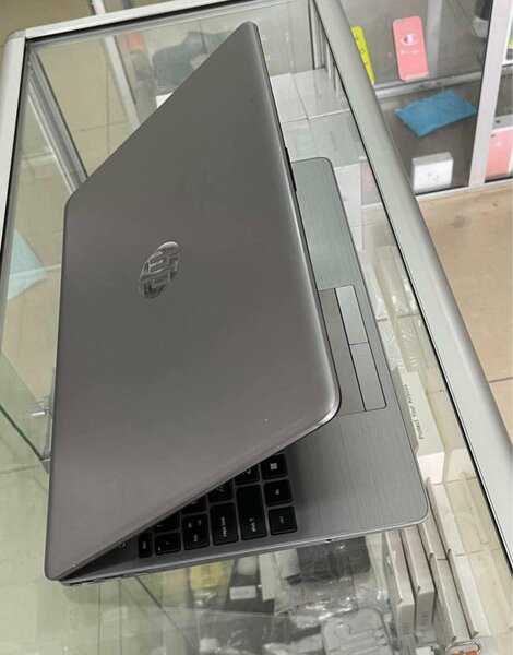 Hp pavilion 250 G8 